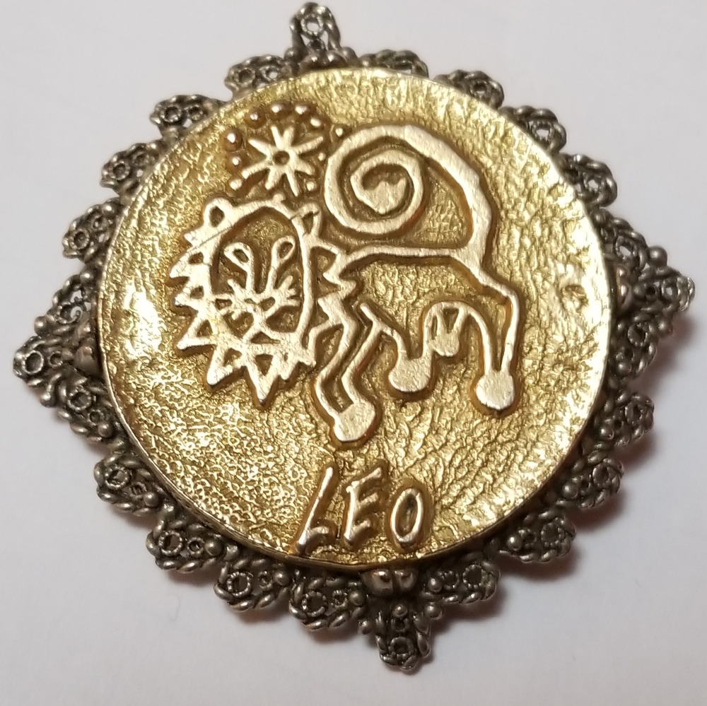 Vintage Leo Astrology brooch lion gold and silver tone pin sun sign horoscope